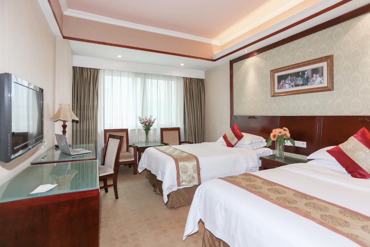 Vienna 3 Best Hotel Meilong Road Shenzhen Dış mekan fotoğraf