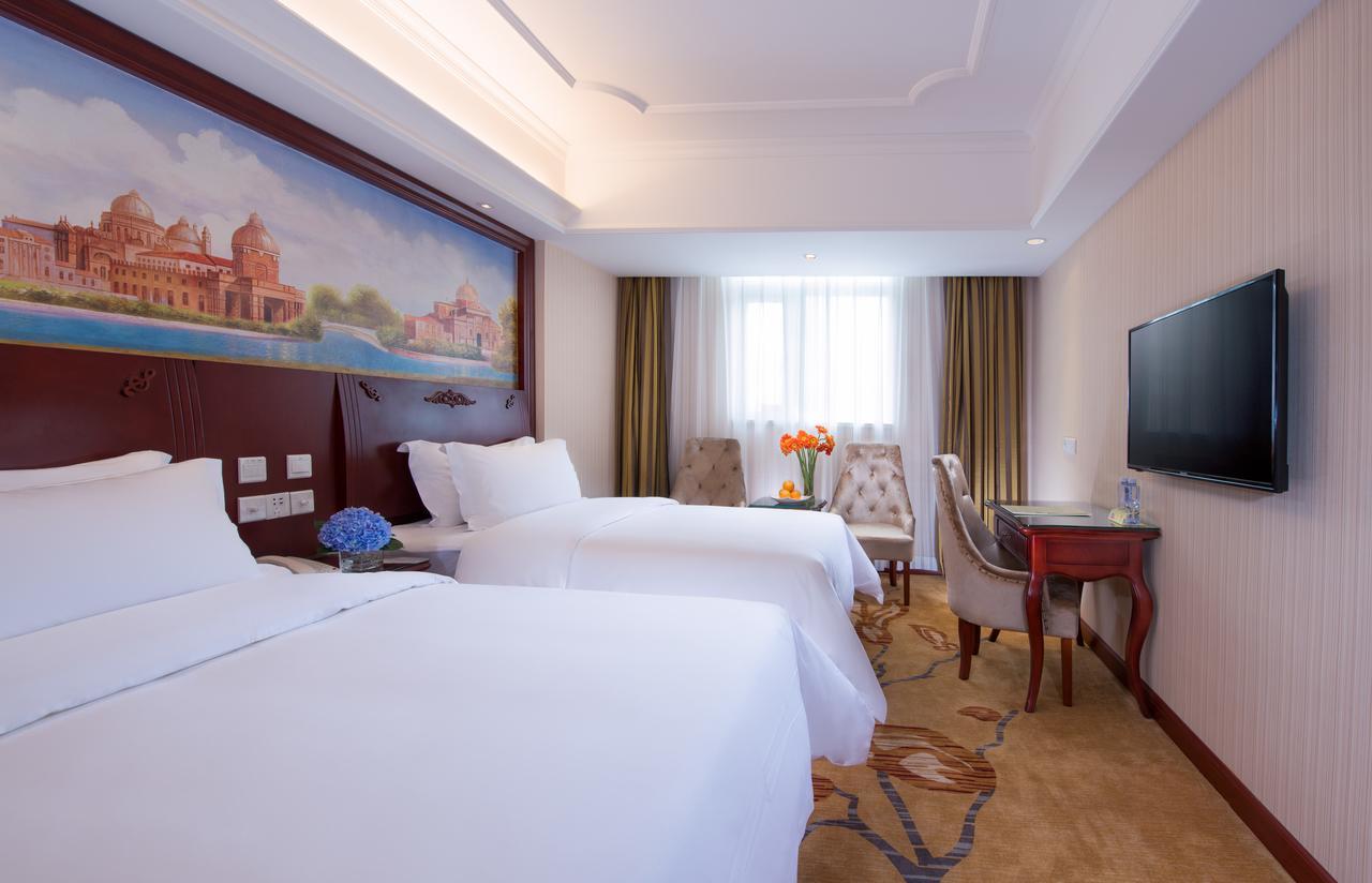 Vienna 3 Best Hotel Meilong Road Shenzhen Dış mekan fotoğraf